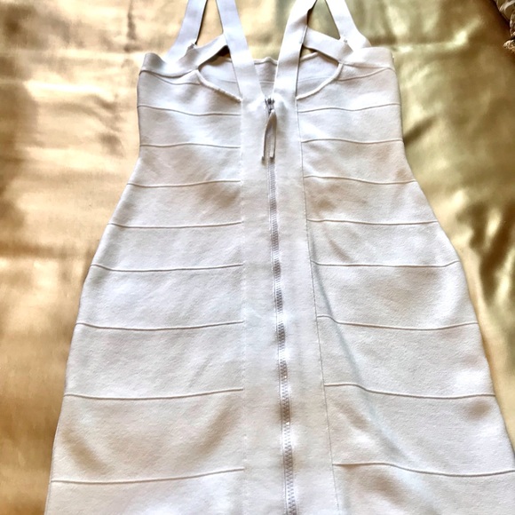 Guess White Bandage Dress Size L Strap Detail in Back. Like New. Only worn once - Picture 6 of 11